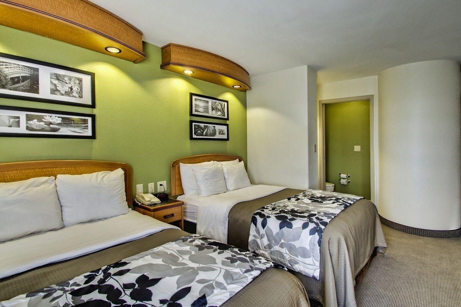 Sleep Inn & Suites Emmitsburg Bagian luar foto
