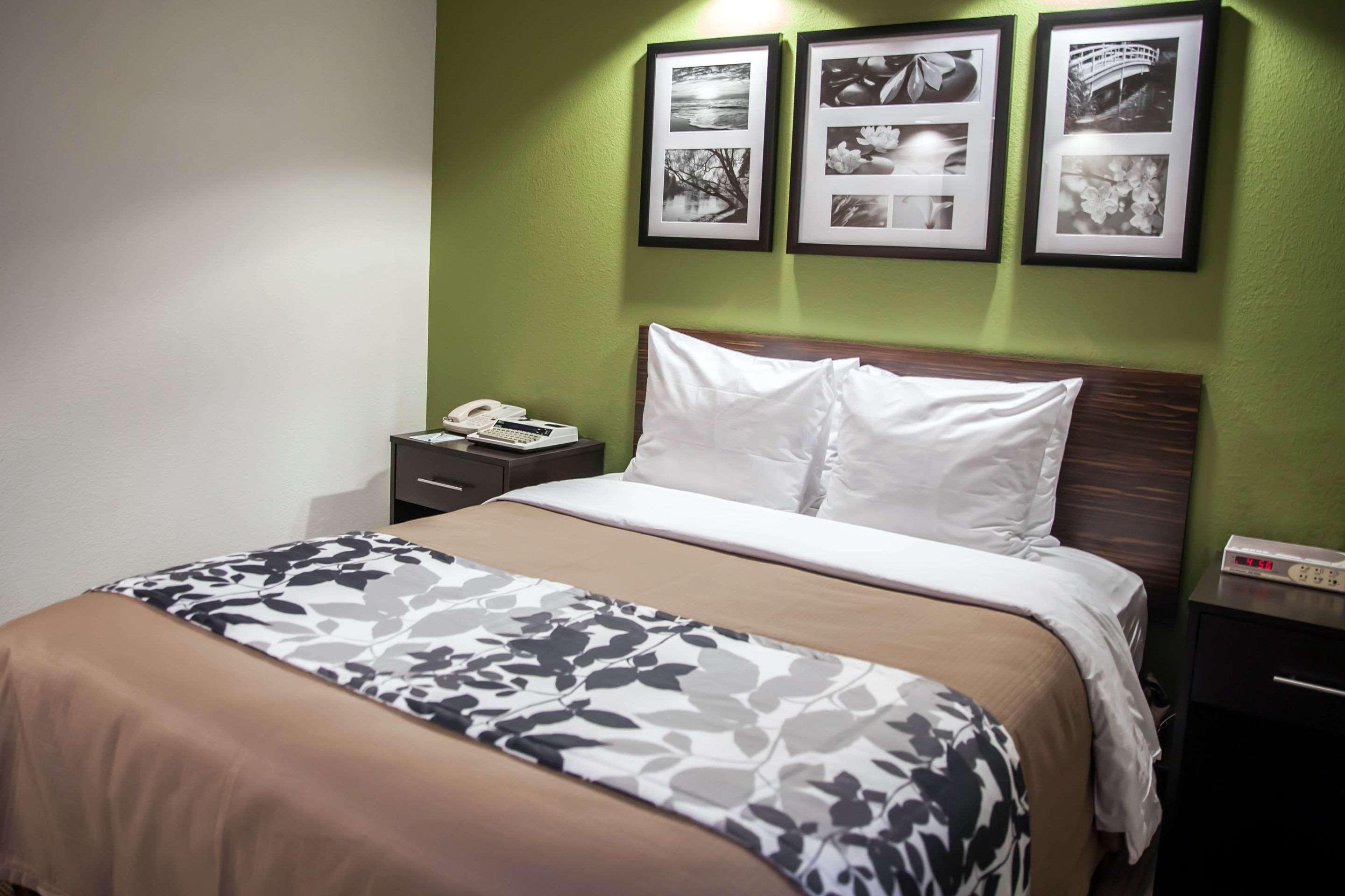 Sleep Inn & Suites Emmitsburg Bagian luar foto