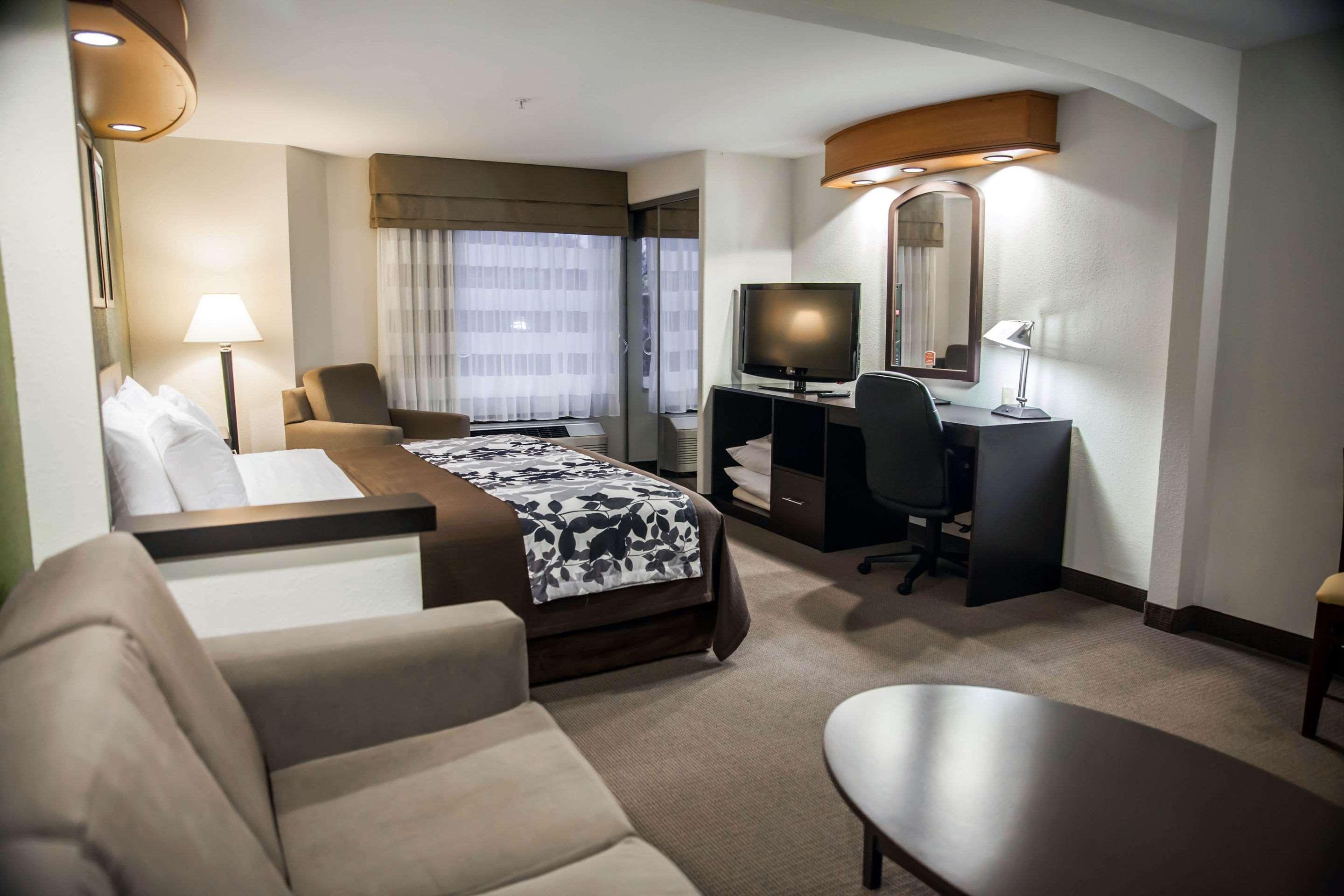 Sleep Inn & Suites Emmitsburg Bagian luar foto