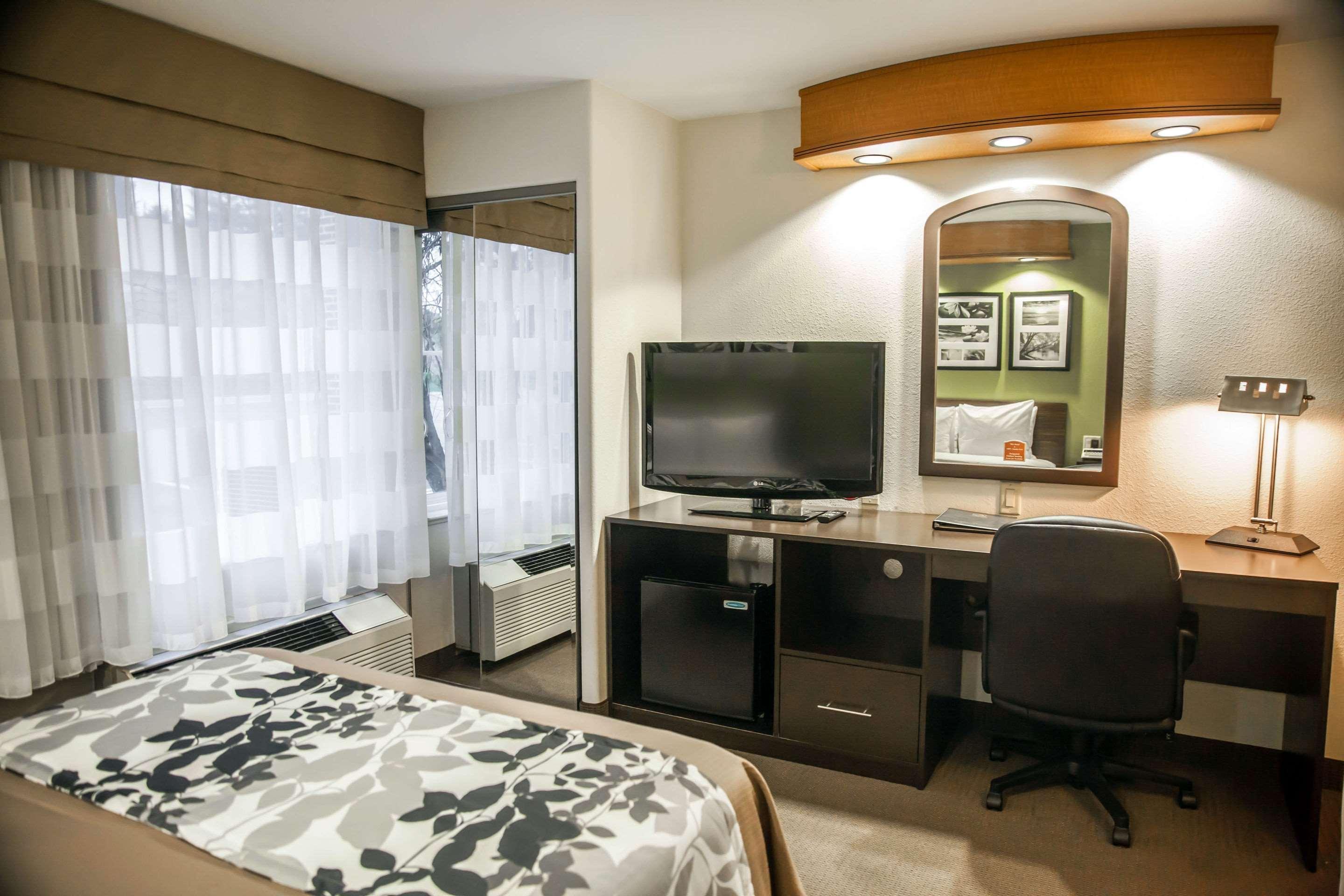 Sleep Inn & Suites Emmitsburg Bagian luar foto