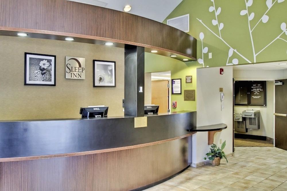 Sleep Inn & Suites Emmitsburg Bagian luar foto