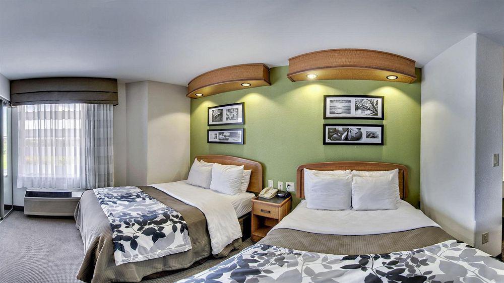 Sleep Inn & Suites Emmitsburg Bagian luar foto